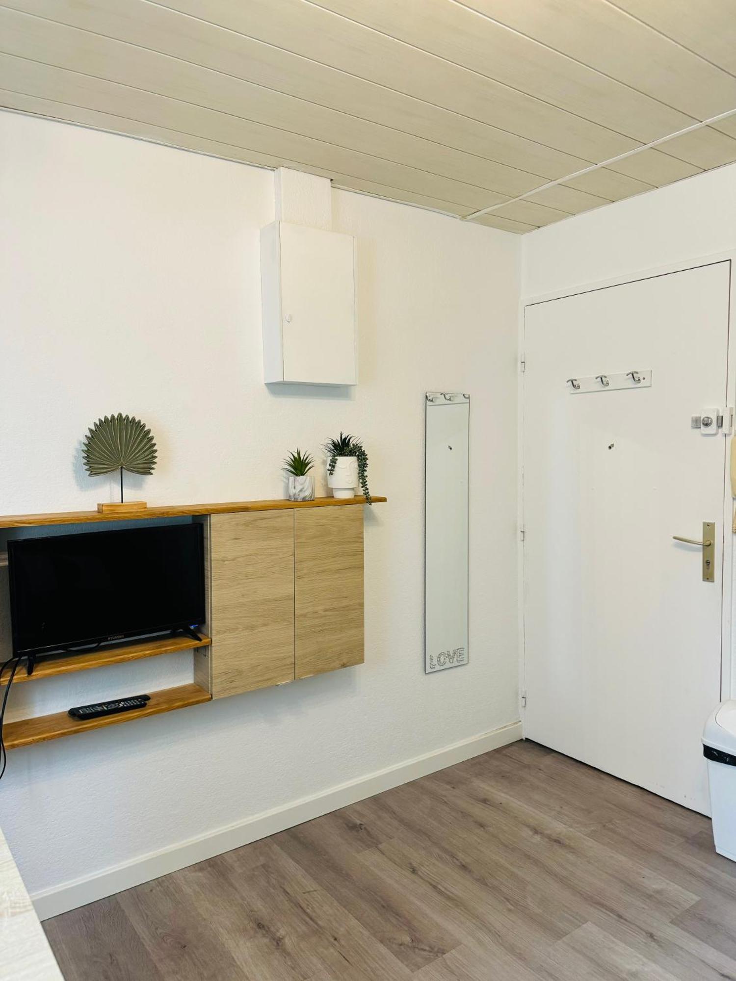 Les Pieds Dans L'eau Apartment La Seyne-sur-Mer