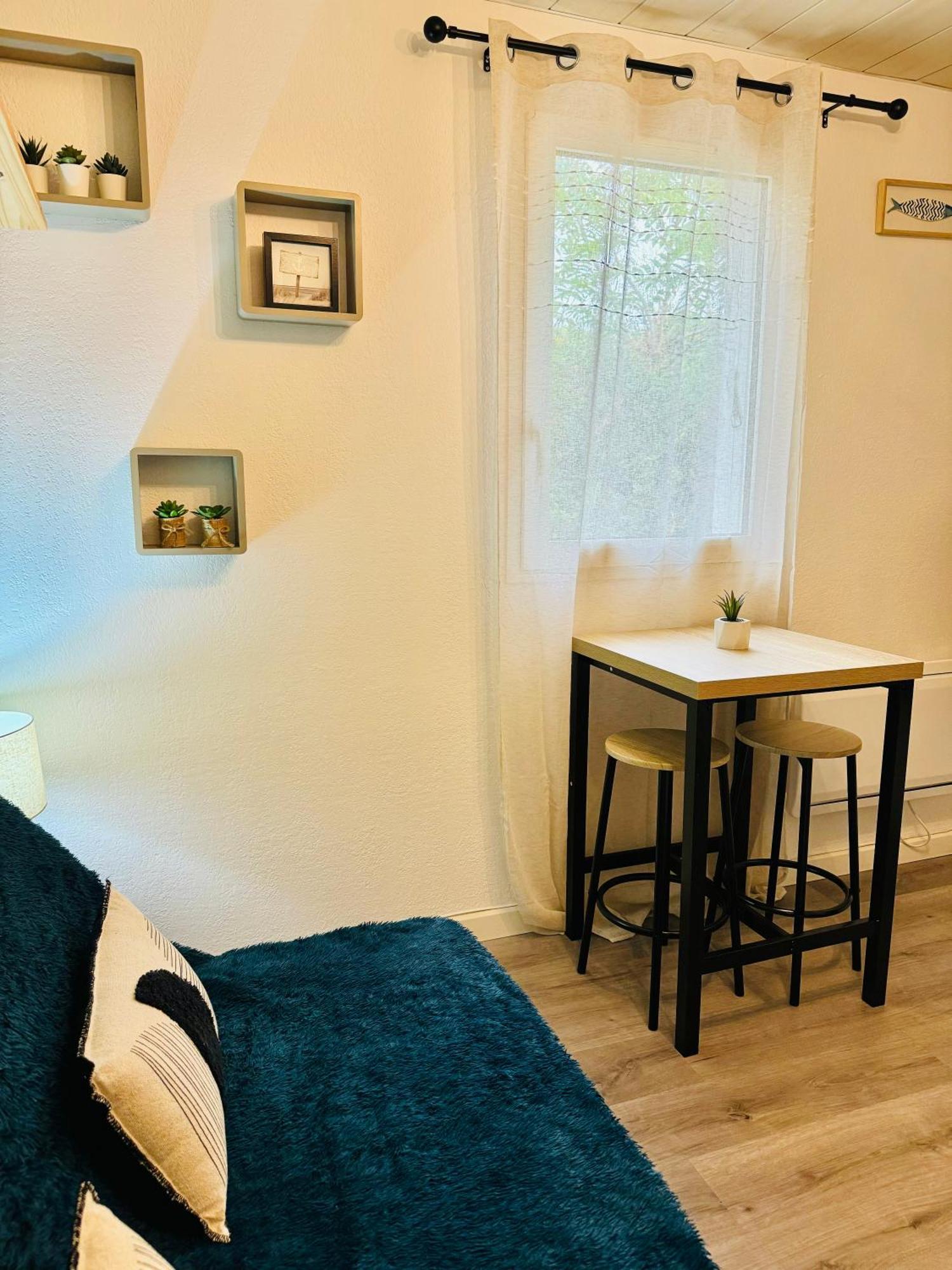 Les Pieds Dans L'eau Apartment La Seyne-sur-Mer